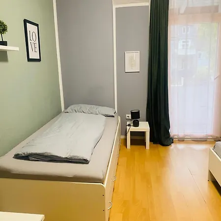 Gemuetliche - Messe Gruga *