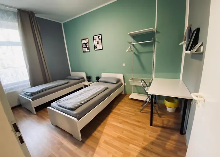 Gemuetliche - Messe Gruga Inn *